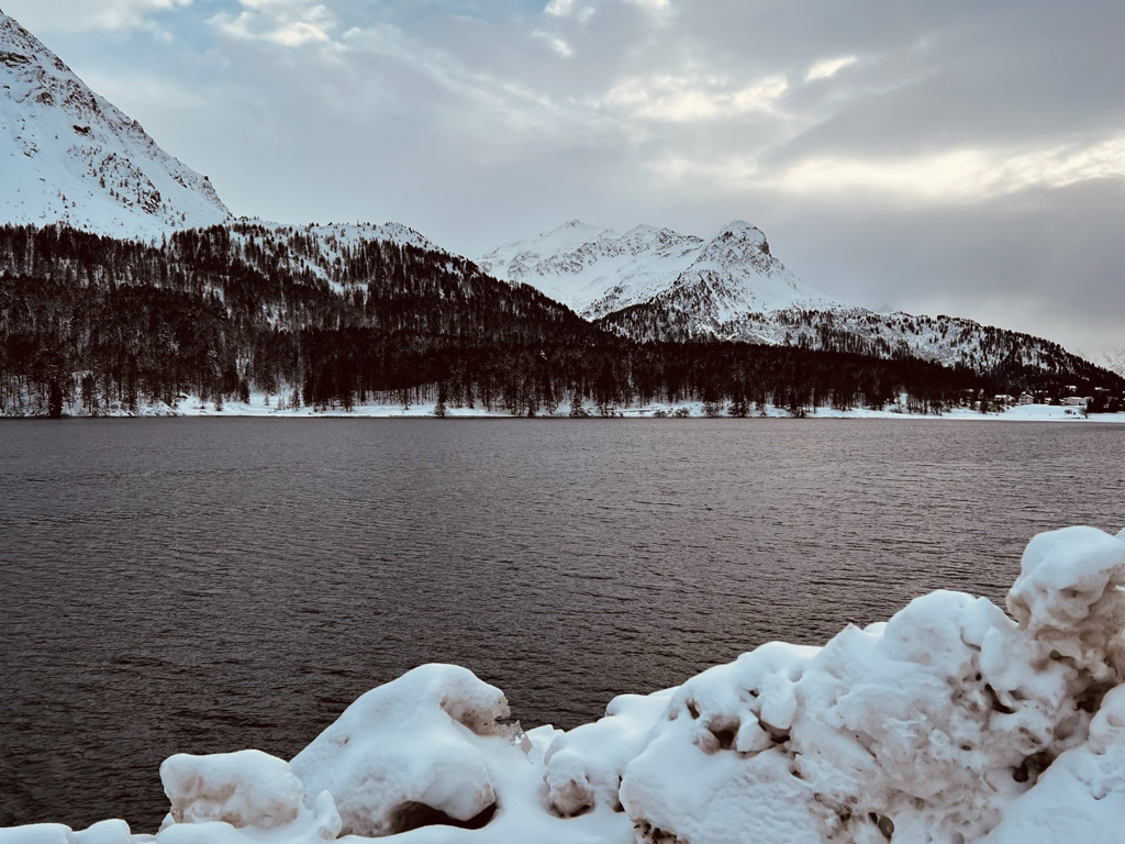 LAKE OF RESIA